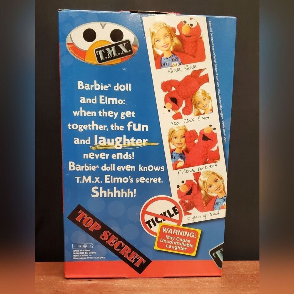 2006 Sesame Street Barbie Tickle Me Elmo T.M.X. Doll Set - Picture 2 of 7